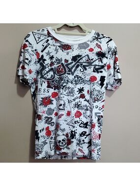 Graphic Print T-Shirt Size Small
